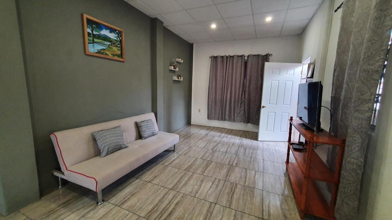Saint Charles Inn, Belize Central America Punta Gorda Εξωτερικό φωτογραφία