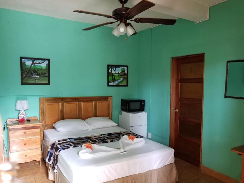 Saint Charles Inn, Belize Central America Punta Gorda Εξωτερικό φωτογραφία